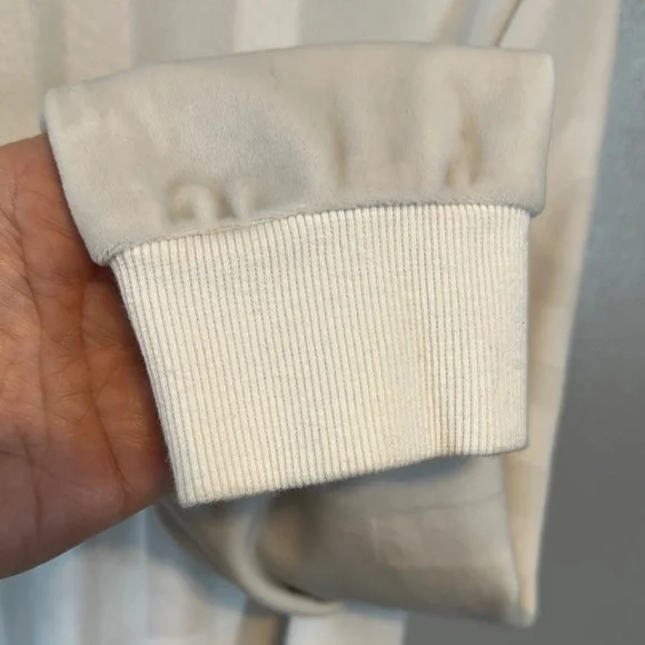 No Boundaries White and Black Long Sleeve Tee - Picture 5 of 9